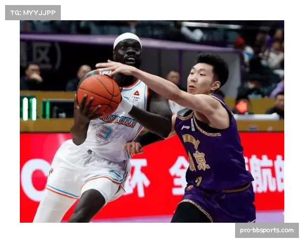 上海逆袭辽宁登顶积分榜 关键节点攻防两端全面压制